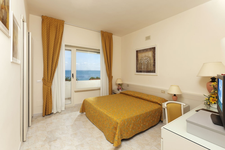 Bedroom 4, Baia d'Argento, Grosseto