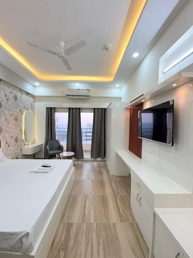 Room 5, Trovero Suites, Gautam Buddha Nagar