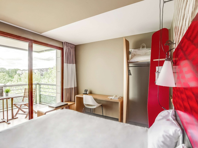 Others 5, Ibis Paris Bercy Village 12Eme, Paris