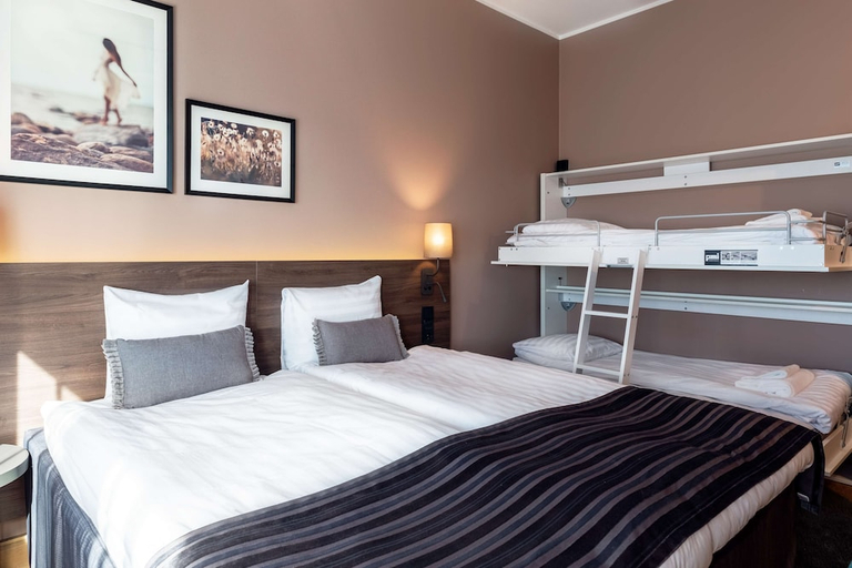 Bedroom 2, Scandic Helsinki Airport, Uusimaa