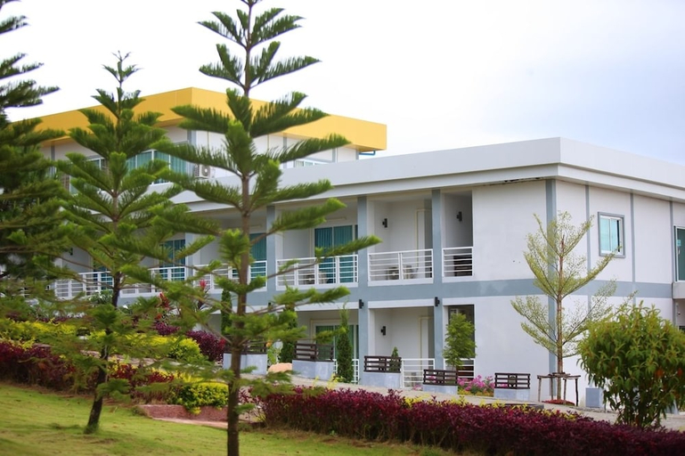Exterior & Views 2, Breeze Hill Hotel, Khao Kho