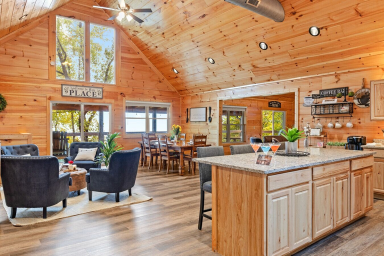 Dining 4, The Great Smoky Haven, Sevier