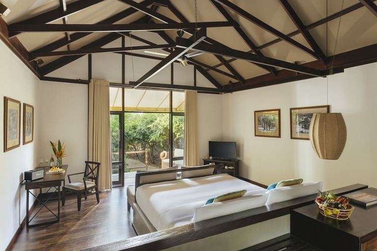 Bedroom 3, Uga Jungle Beach, Kuchchaveli