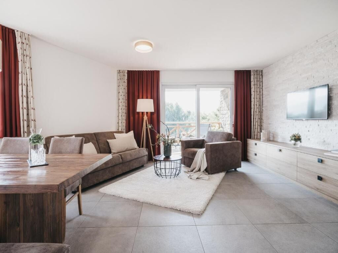 Living area 4, Village Park Suites, Zell am See