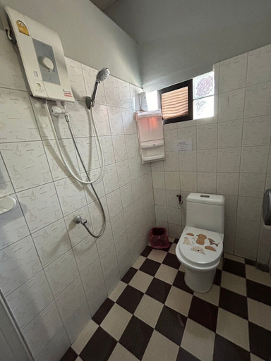 Bathroom 5, Baan Are Gong Riverside Homestay, Phra Nakhon Si Ayutthaya