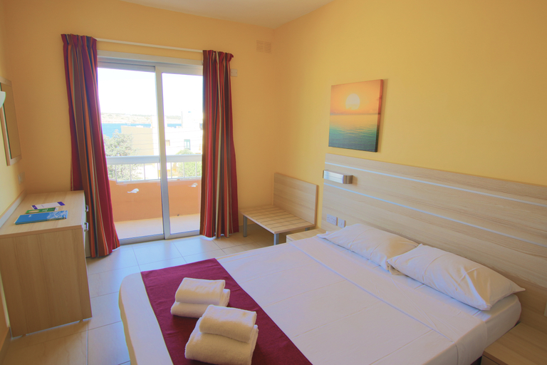 Bedroom 2, Luna Holiday Complex