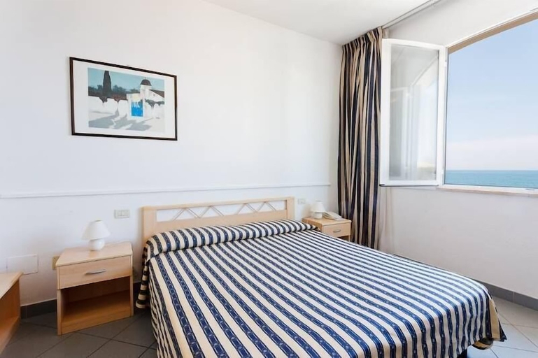 Bedroom 3, Hotel Il Settebello, Livorno