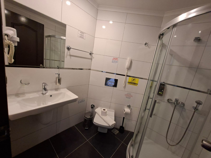 Bathroom 5, Club Viva Hotel, Marmaris