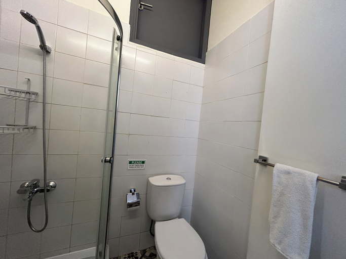 Bathroom 4, Ideal Studio in Mar Mikhael, Beirut