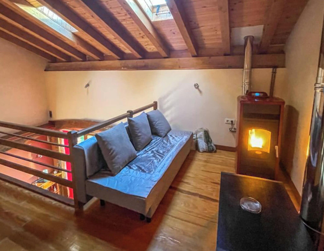 Bedroom 2, Casa Berrobiaenea, Navarra