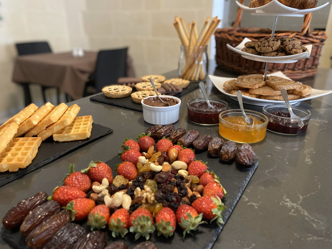 Food & Drinks 5, Fiftyfour West Boutique Living