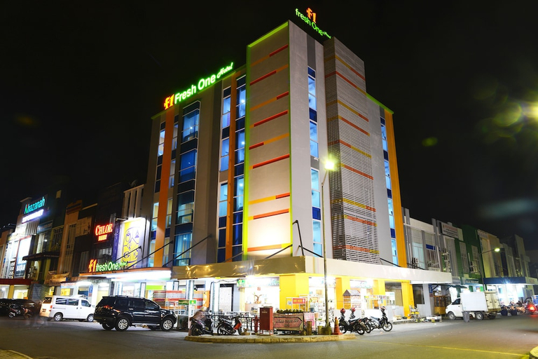 Exterior & Views 4, Fresh One Hotel, Batam