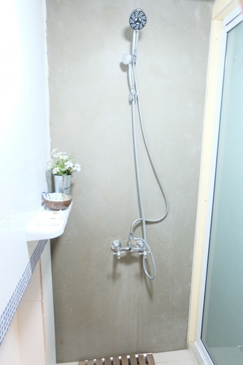 Bathroom 3, Hugga Pai, Pai