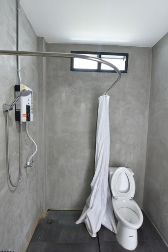 Bathroom 3, ChatameAmaline, Hat Yai