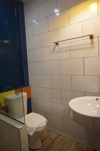 Bathroom 5, Urban Bamboo, Muang Nakhon Ratchasima
