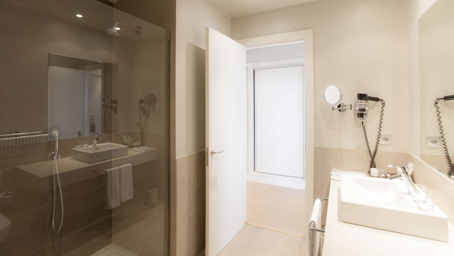 Bathroom 5, Vincci Valdecanas Golf, Cáceres