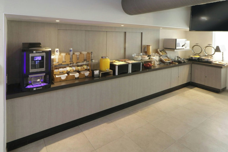 Food & Drinks 5, City Express Junior by Marriott Ciudad Juarez Consulado, Juárez