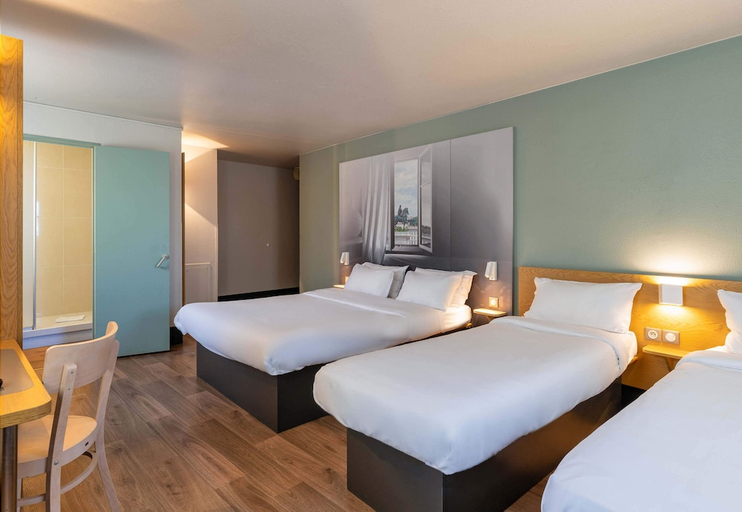 Bedroom 3, B&B Hotel LYON Centre Monplaisir, Rhône