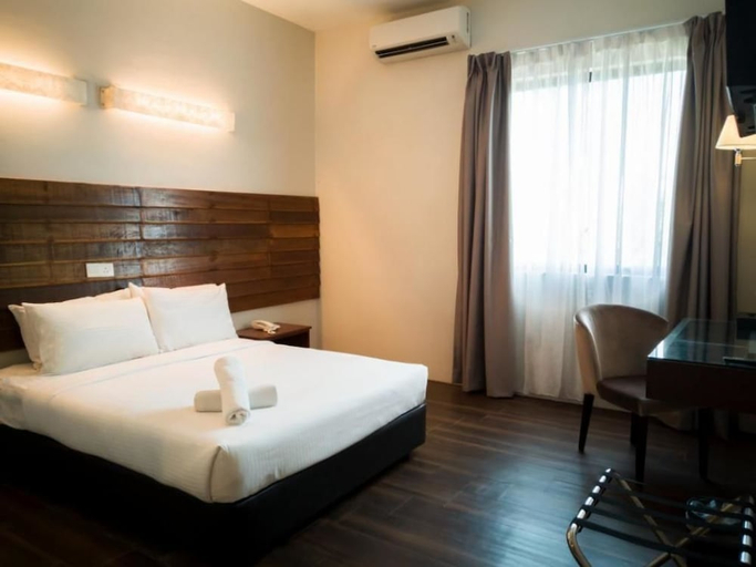 Bedroom 3, Mandurah Hotel, Kuantan