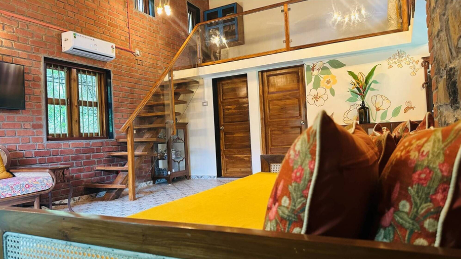 Interior 2, Green Roots Farm Stay, Thane