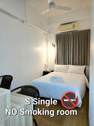 Bedroom 3, Laemthong Hotel, Hat Yai