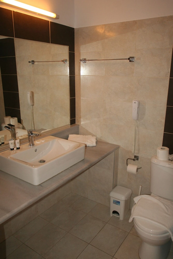 Bathroom 3, Diagoras Hotel, South Aegean