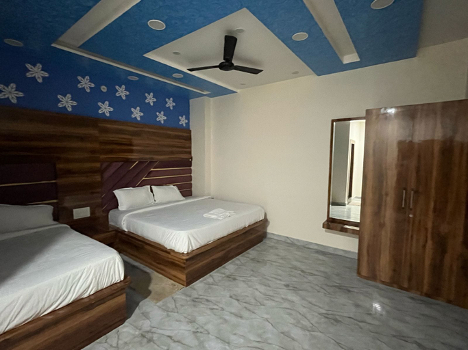 Room 3, HOTEL NEW KASHI PALACE, Varanasi