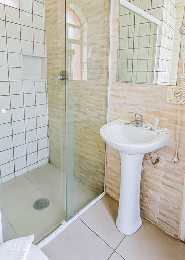 Bathroom 4, Hotel Euro Suite São Paulo by Nacional Inn, São Paulo