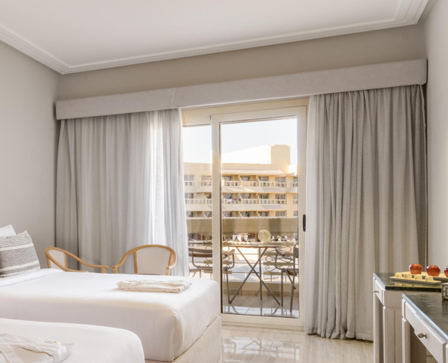 Bedroom 3, Sindbad Club Hotel, Al-Ghurdaqah