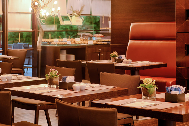 Food & Drinks 5, Nh Hotel Milano 2, Milano