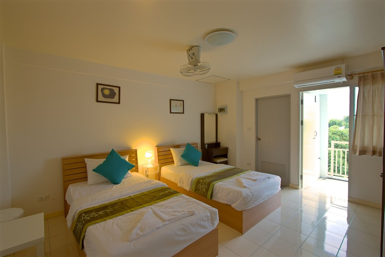Bedroom 2, Charn Residence, Muang Chon Buri
