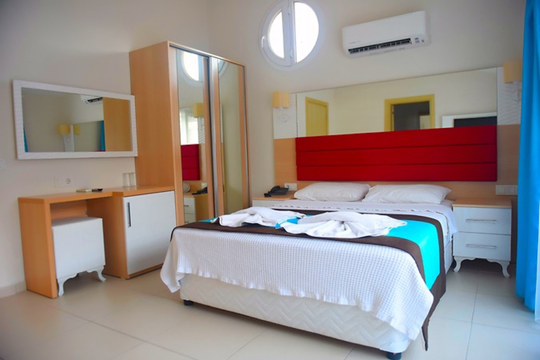 Bedroom 2, Marcan Beach Hotel (Adult Only +16), Fethiye