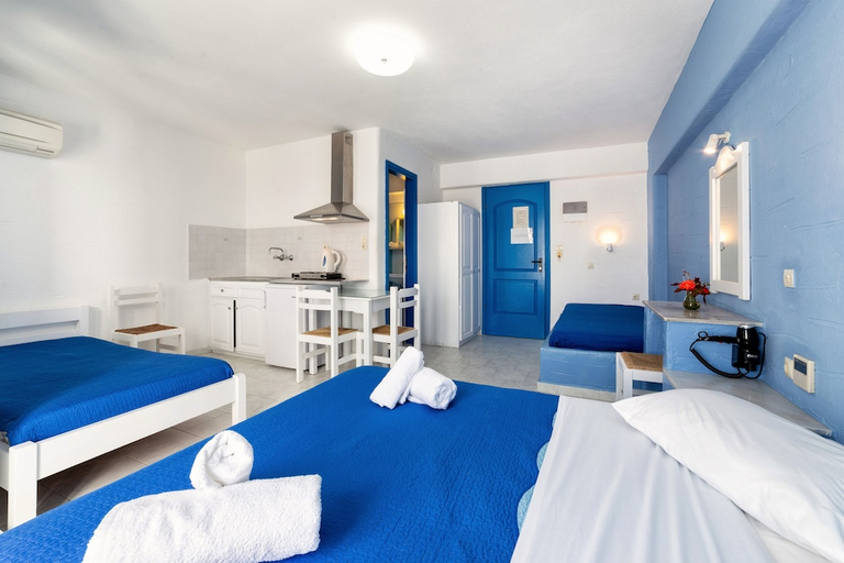 Bedroom 2, Stratos Apartments and Studios, South Aegean