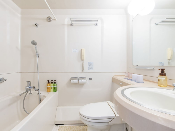 Bathroom 5, ART HOTEL Kagoshima, Kagoshima