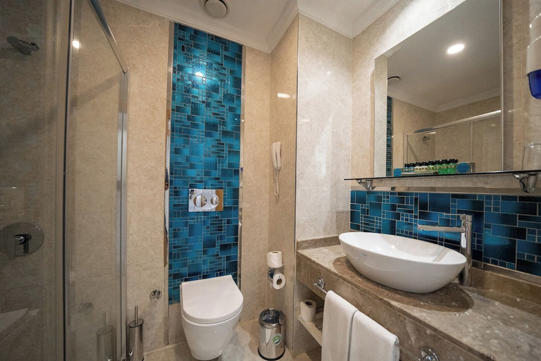 Bathroom 3, Karmir Resort And Spa Hotel, Kemer