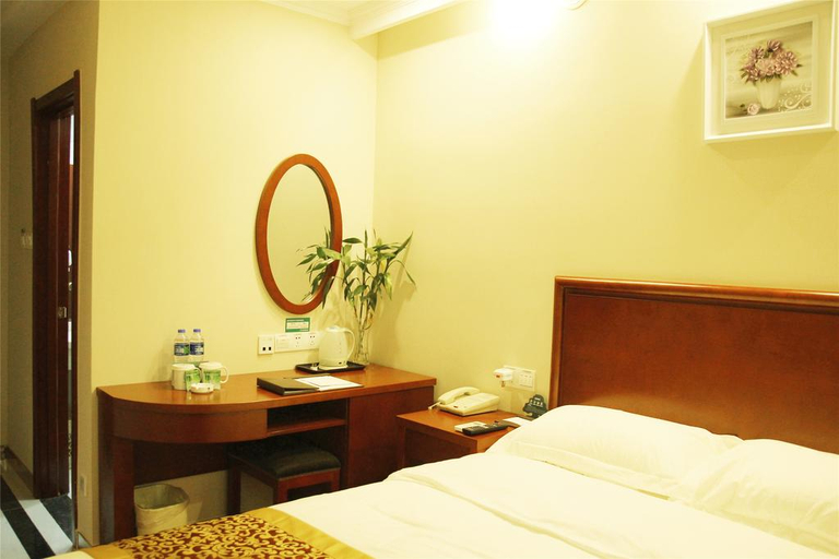 Bedroom 2, Greentree Inn Changzhou Times Square Hotel, Changzhou