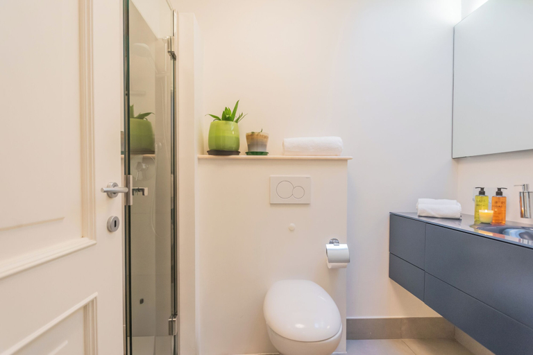 Bathroom 2, Como Design Apartment, Como