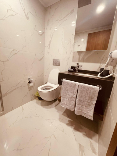 Bathroom 4, Grand Sapphire Resort & Casino