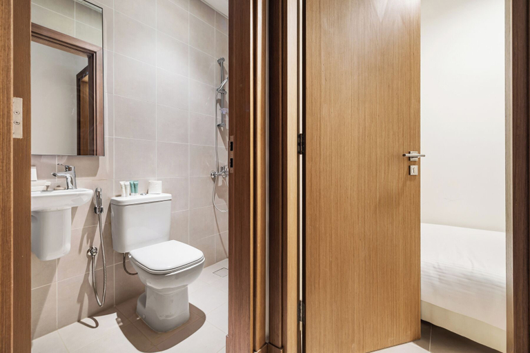 Bathroom 5, 2BR Apartment Near Downtown Dubai Mall, Dubai