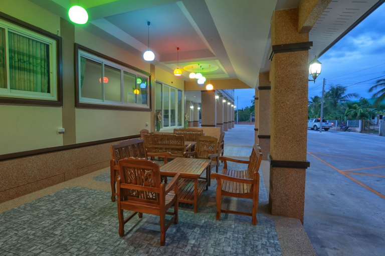 Food & Drinks 5, V Residence, Muang Nakhon Ratchasima
