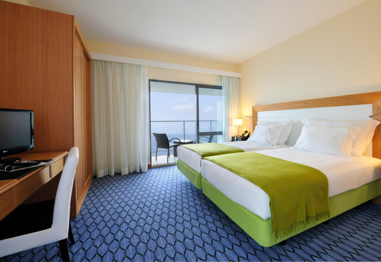 Bedroom 3, Pestana Promenade Ocean Resort Hotel, Funchal