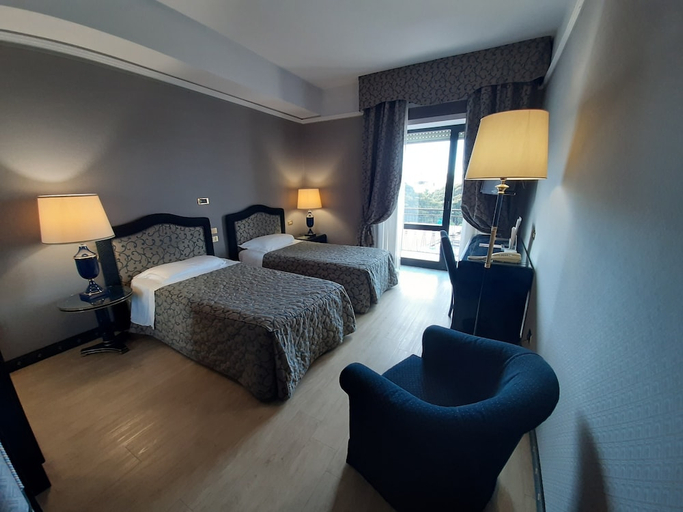 Others 3, Grand Hotel Excelsior, Reggio Di Calabria