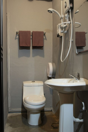 Bathroom 4, The Room At Zishi, Kota Bharu