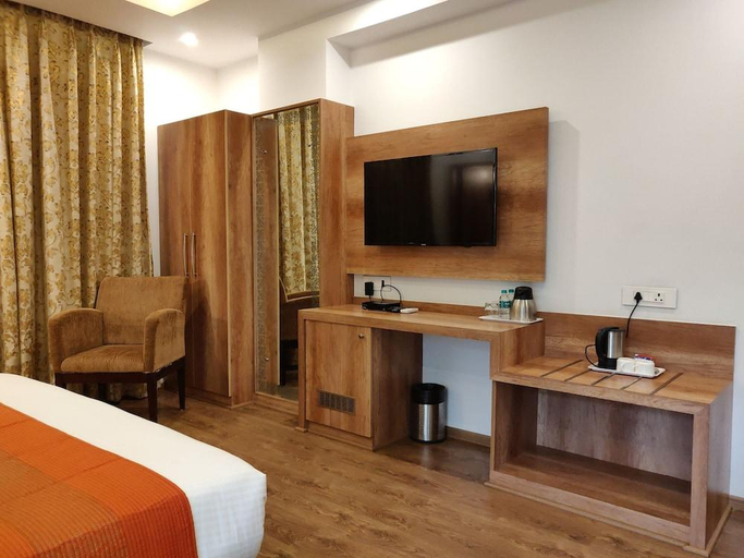 Bedroom 3, Yelchiko, Varanasi