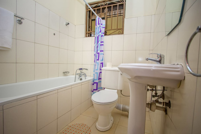 Bathroom 4, Askay Hotel Suites, Entebbe