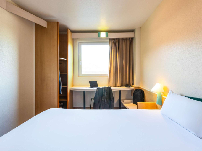 Bedroom 4, ibis Bilbao Barakaldo Hotel, Vizcaya