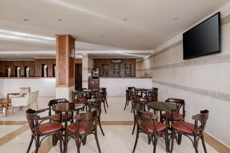 Food & Drinks 5, Sindbad Club Hotel, Al-Ghurdaqah