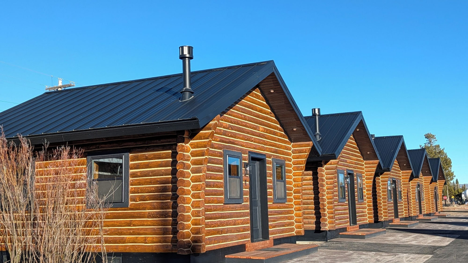 Exterior, The Willows Cabins, Gallatin