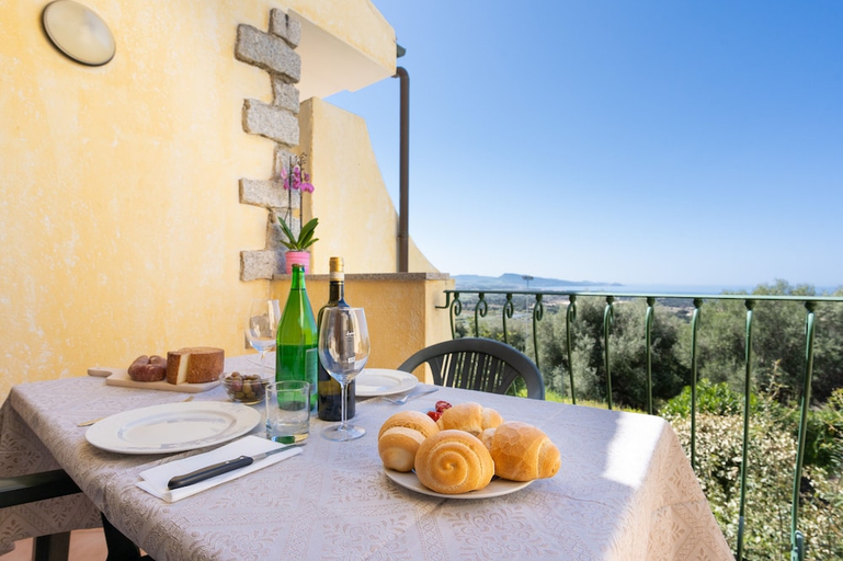 Others 5, Il Borgo di Badesi, Olbia-Tempio