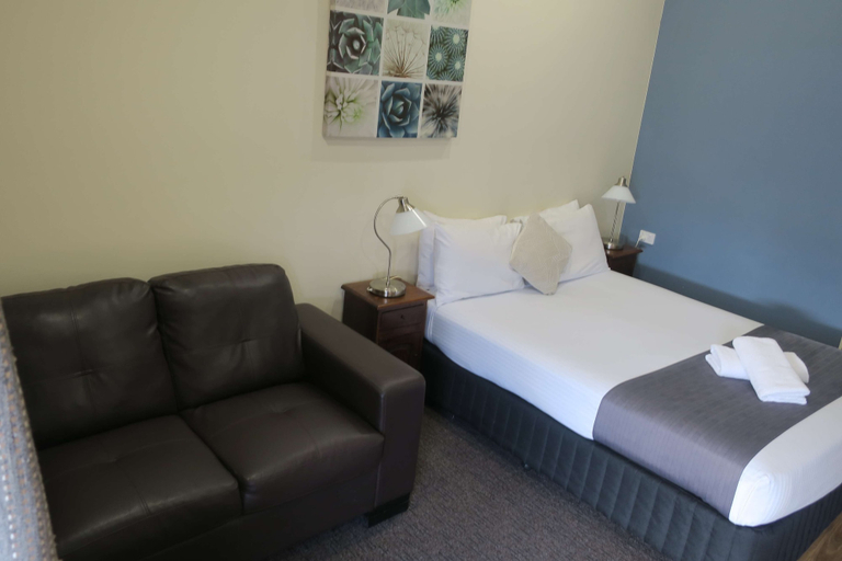 Bedroom 3, Caboolture Central Motor Inn, SureStay Collection , Caboolture - Central